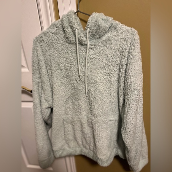 Fuzzy/fluffy Light Blue Woman Pullover - Picture 4 of 4